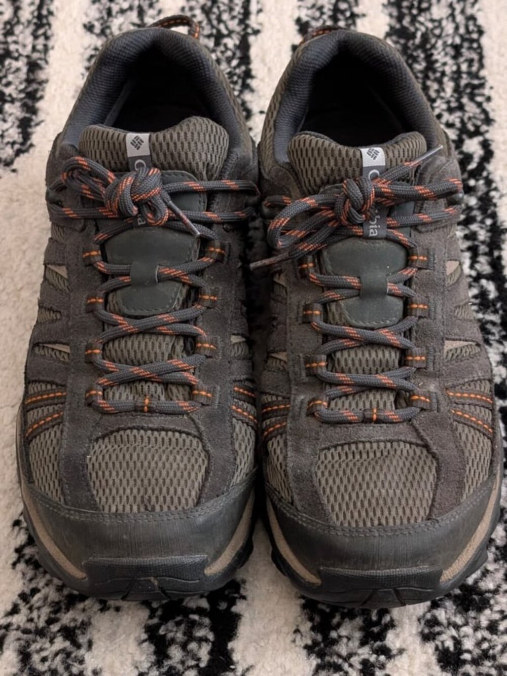 Columbia Men’s Waterproof Hiking Shoes Trail Sneakers Olive color